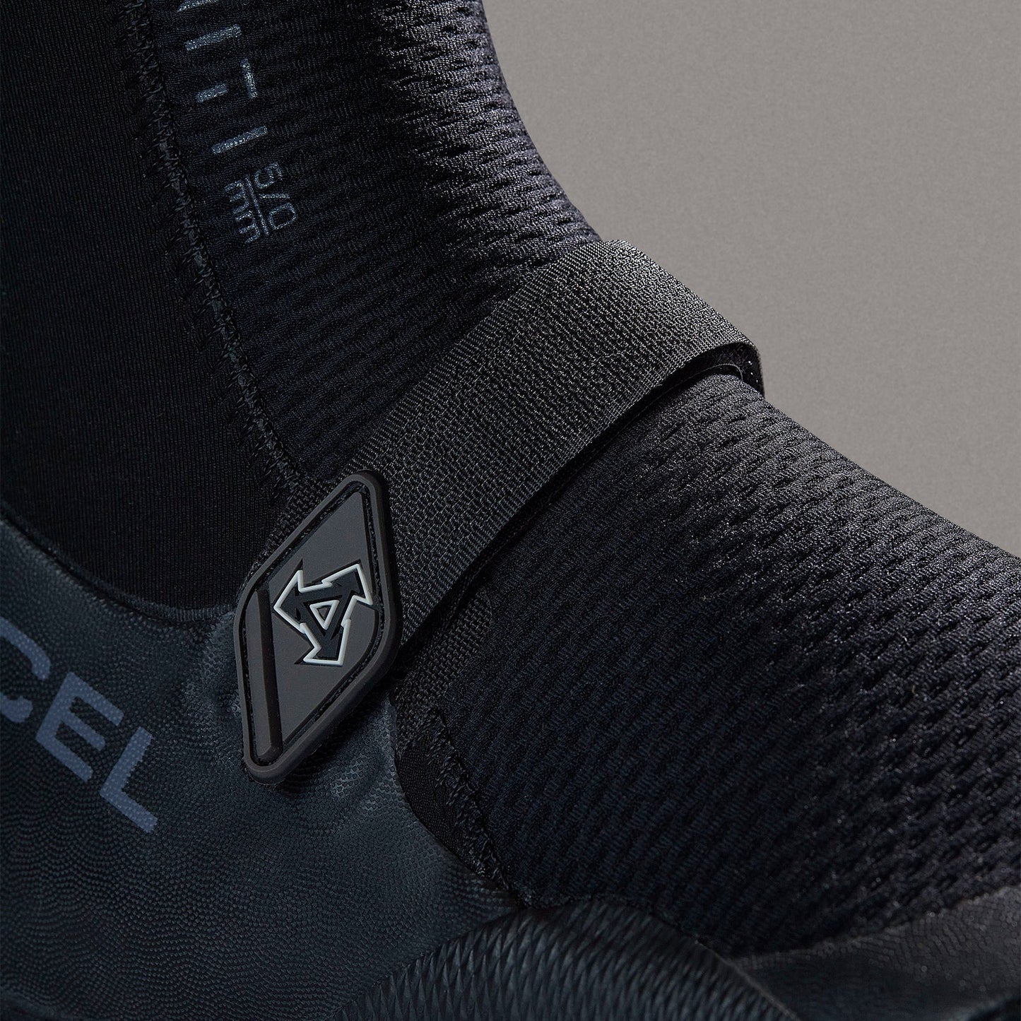 Infiniti 8 mm round toe