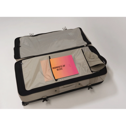 Duotone Travelbag på vattnet under wingfoil-session