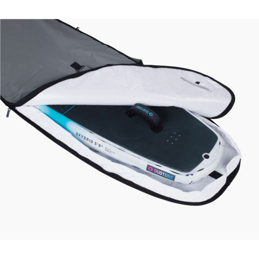 ION Boardbag Core Slim Wing bagar & fodral sedd framifrån i profil